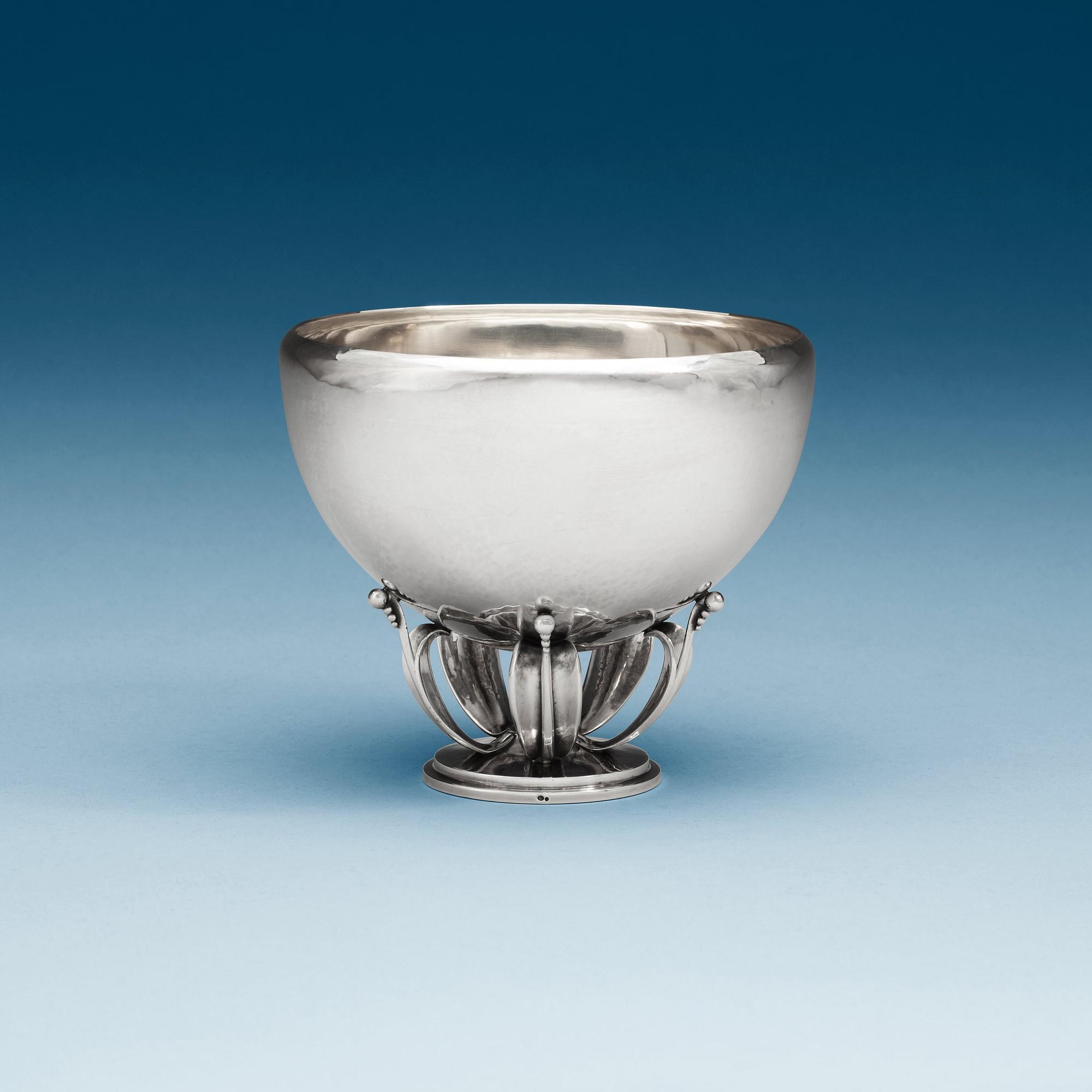 GUSTAV PEDERSEN, skål, Firma Georg Jensen, Köpenhamn 1933-44, sterling.