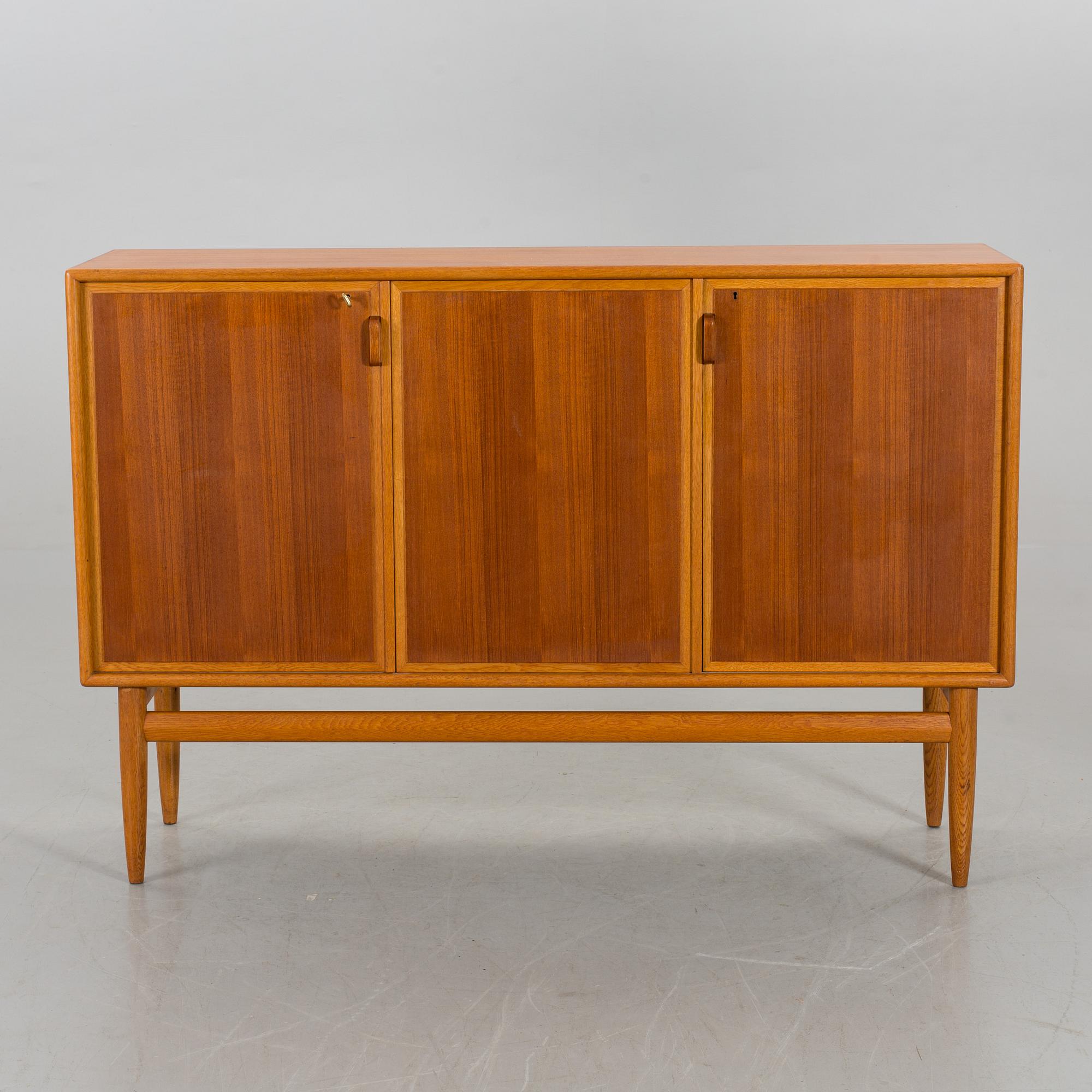 SIDEBOARD, troligen Möbelfakriken Linden, Horda, 1900-talets andra hälft,
