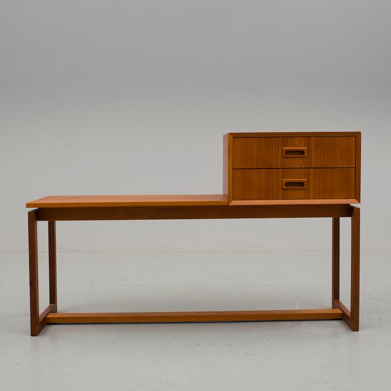 HALLMÖBEL, 1960-tal.