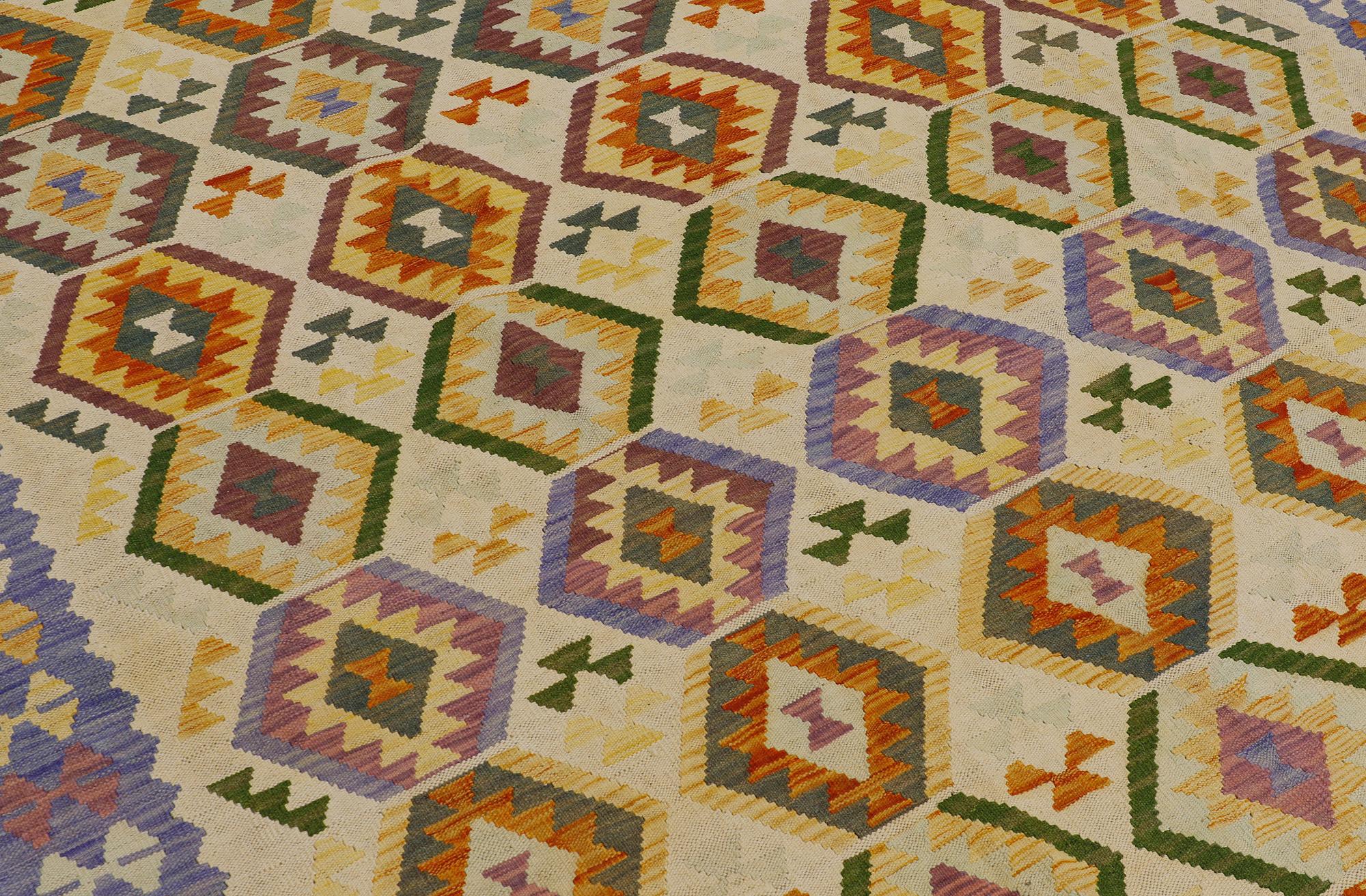 A carpet, kilim, ca 293 x 198 cm.