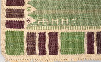 Barbro Nilsson, matto, "Salerno grön med enkel bård", flat weave, ca 295 x 197-198,5 cm, signed AB MMF BN.