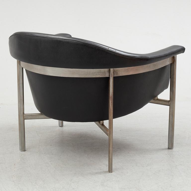 ARNE HALVORSEN, a 1960's easy chair from Sørli møbler, Norway.