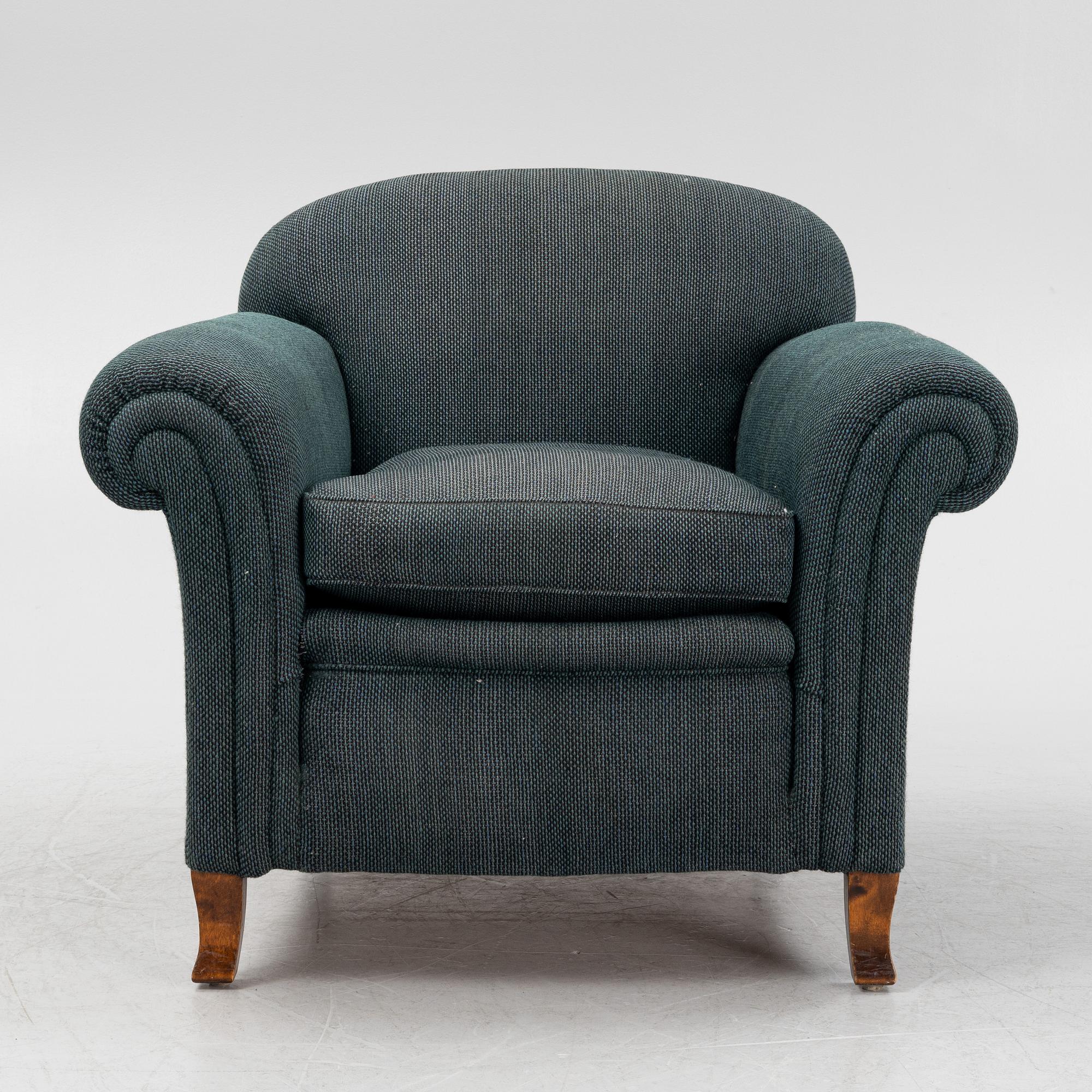 An armchair, first half of the 20th century.
