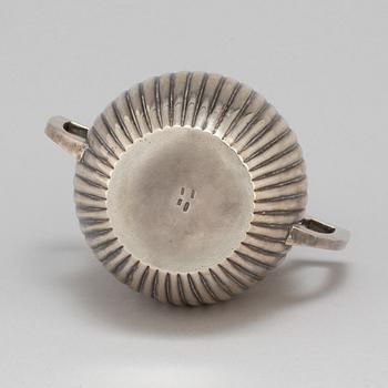 A silver sugarbowl by a unknown master, S.t Petersburg 1908-26.