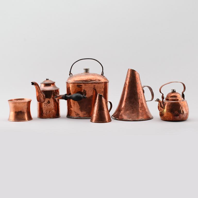 KOPPARFÖREMÅl, 5 delar, 1800-tal.