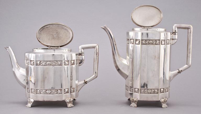 KAFFE- och TESERVIS, 5 delar, nysilver,  CG Hallberg samt GAB, 1900-talets första hälft.