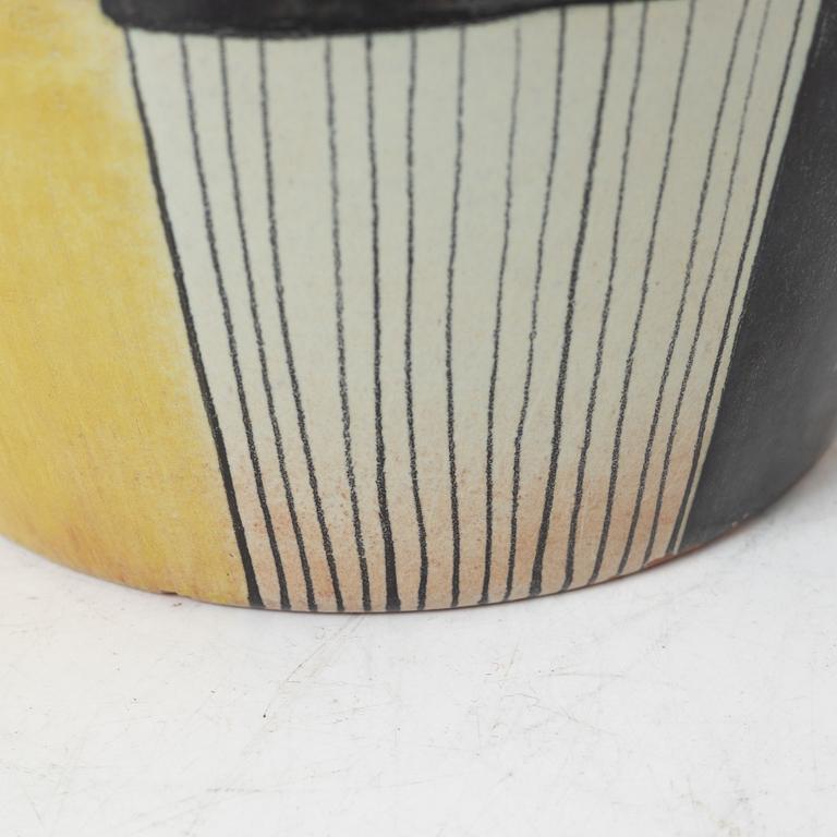 Carl-Harry Stålhane, vas, s k "Torro-fajans", dekor av Aune Laukkanen, Rörstrand, 1950-tal.