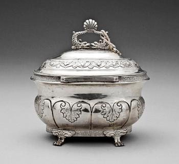 SOCKERSKRIN, silver, senempire, Carl Johan Forsberg, Skellefteå 1846. Vikt ca 600 gram.