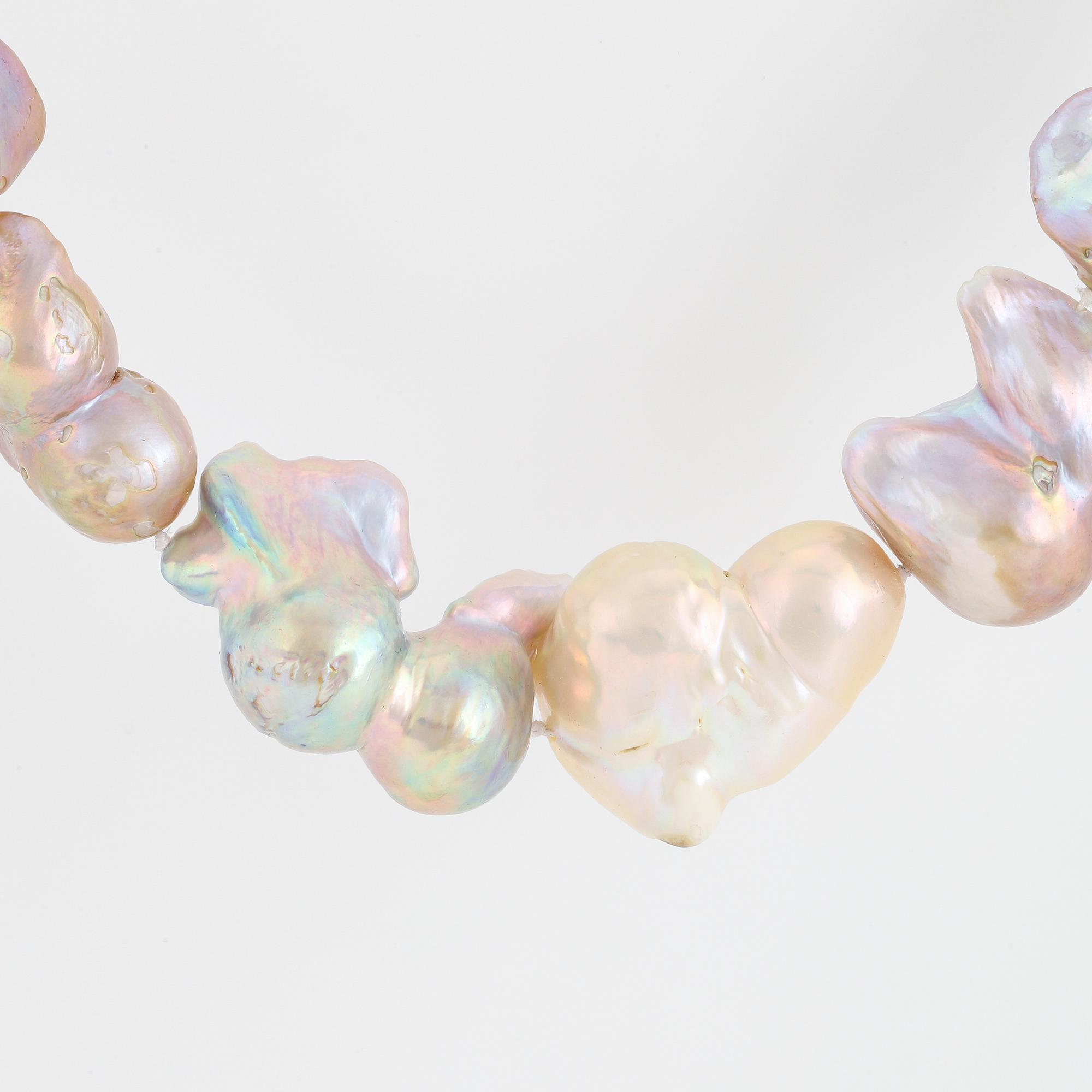Baroque cultured pearl necklace.