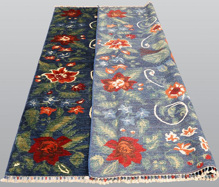A Ziegler design carpet, ca 235 x 175 cm.