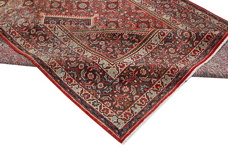 A carpet, Persian, vintage Design, c. 313 x 216 cm.