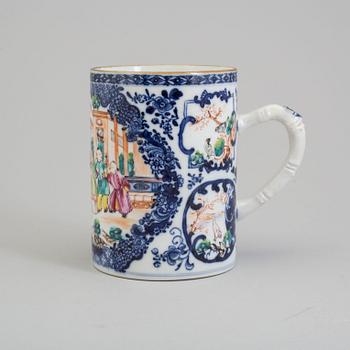 A famille rose jug, Qing dynasty, Qianlong (1736-95).