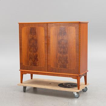 A mid 20th Century cabinet.