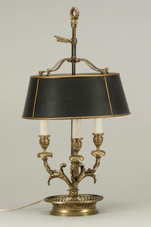 BOUILLOTTELAMPA, senempirestil, 1900-tal.