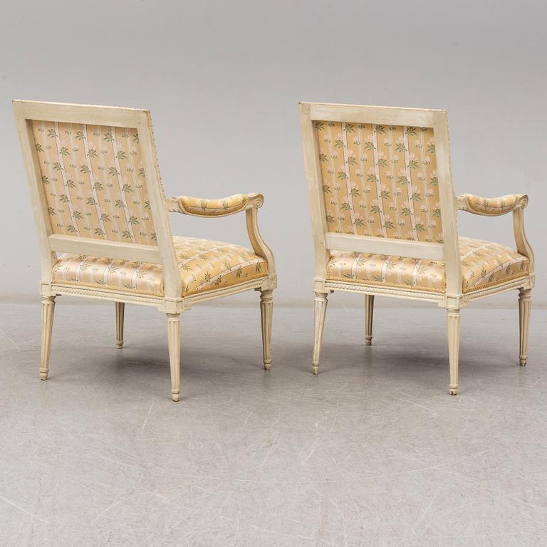 KARMSTOLAR, ett par, Louis XVI, 1700-talets slut.