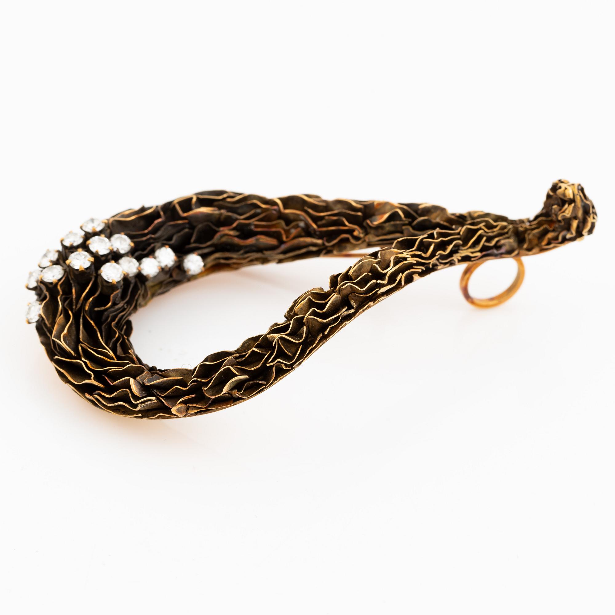 Hänge/brosch Flavio Ricci  18K guld med runda briljantslipade diamanter.