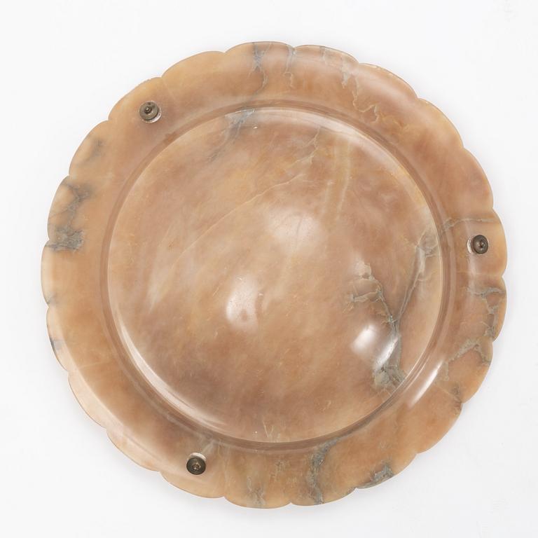 Taklampa, alabaster, 1920/30-tal.