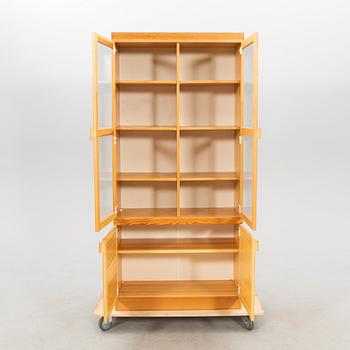 Vitrinskåp IKEA 1900-talets andra hälft.