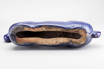 ULLA & GUSTAV KRAITZ, a signed and dated earhtenware sculpture.