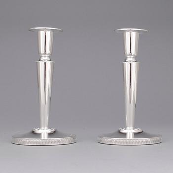 LJUSSTAKAR, ett par, silver, Ceson, Göteborg, 1995.