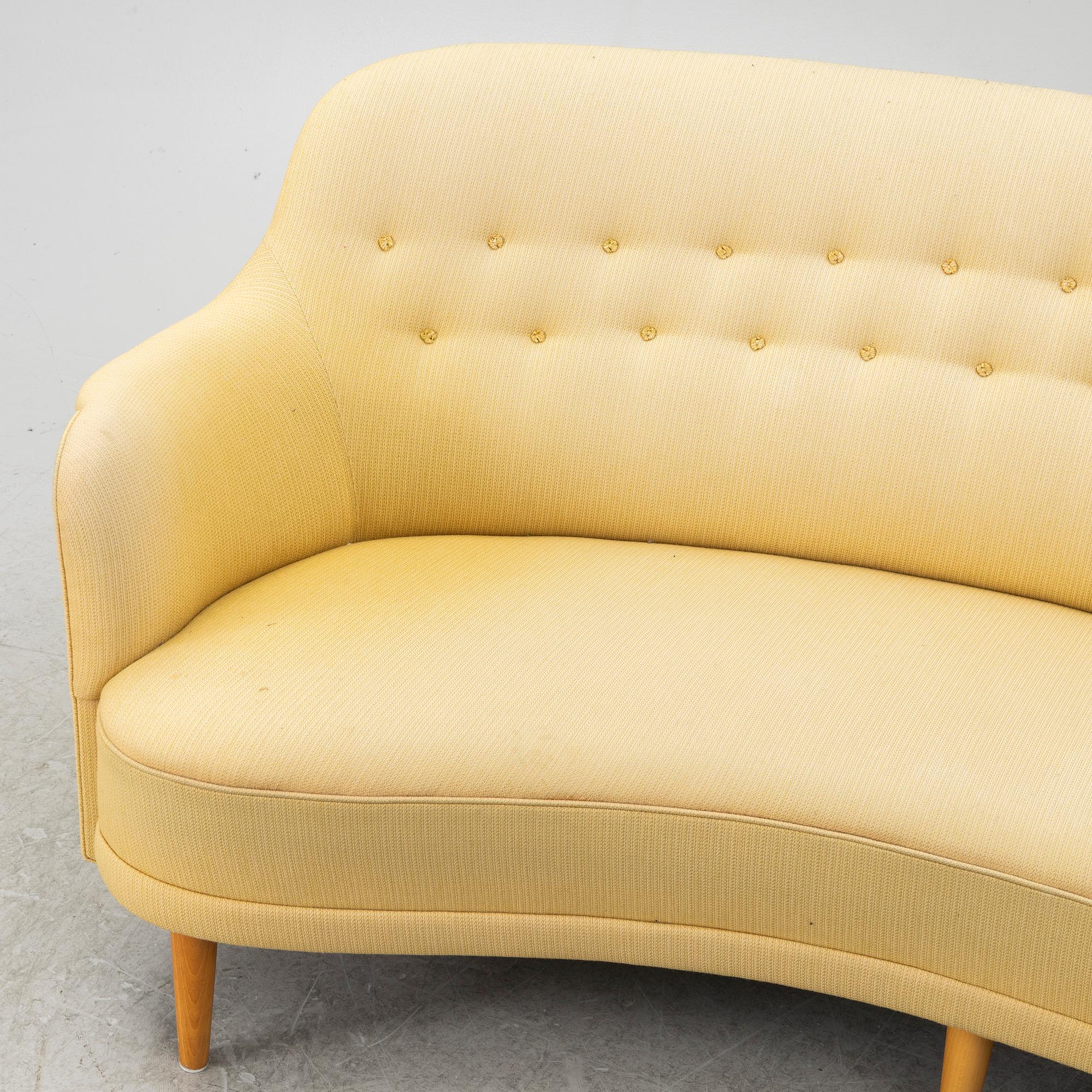Carl Malmsten, a sofa, 'Samsas rund', AB O.H. Sjögren, Tranås.