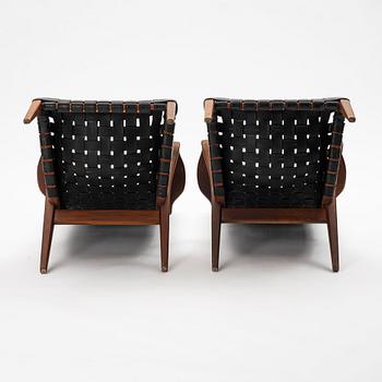 Axel Larsson, a pair of armchairs, Svenska Möbelfabrikerna Bodafors, Sweden, 1940s.