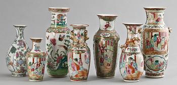 VASER, 7 st olika, porslin, Kanton, Kina 1800-tal.