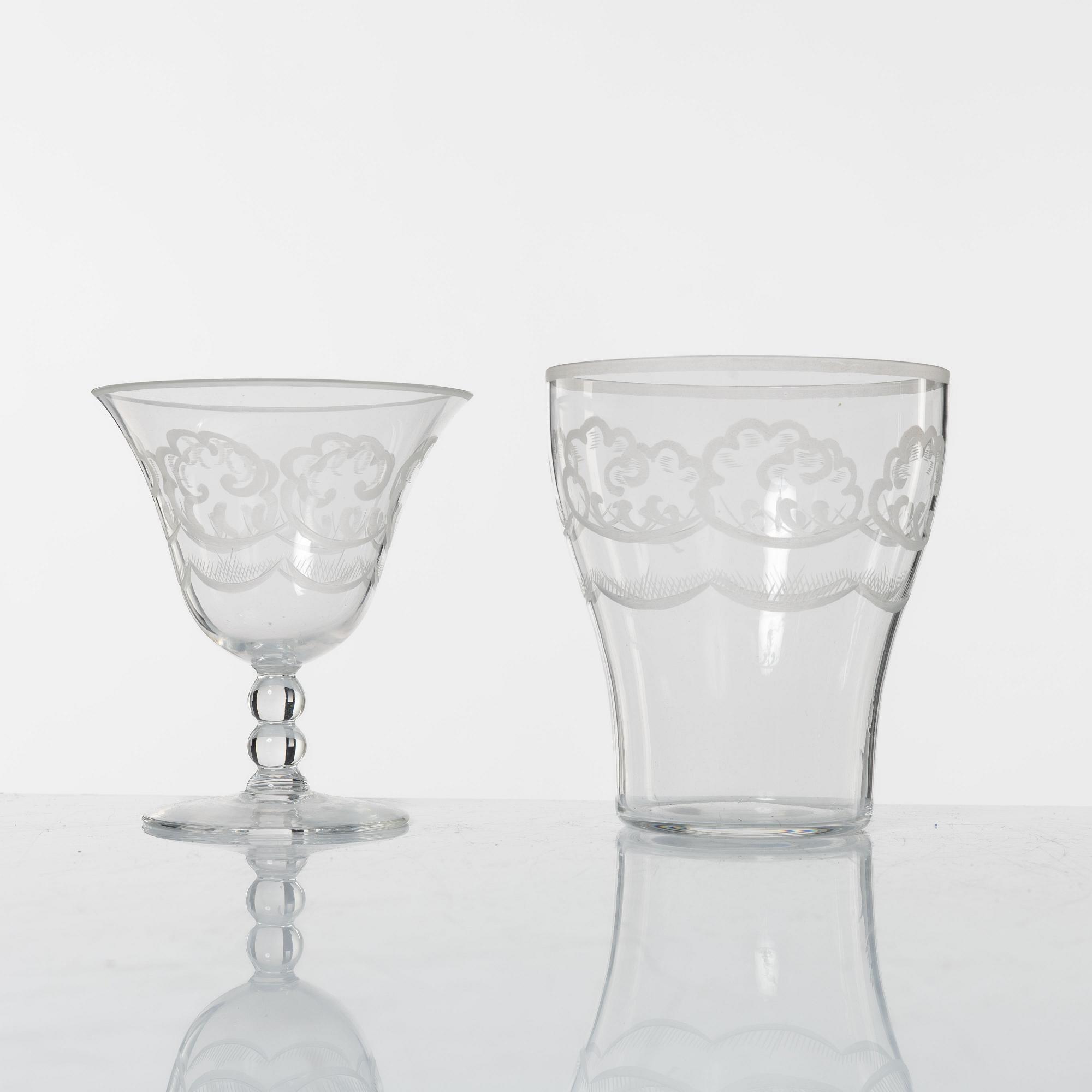 Simon Gate, glasservis, 38 delar, "Molnet", Orrefors.