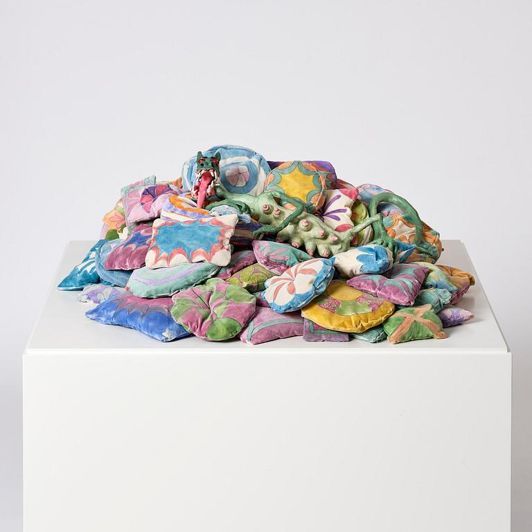 Nathalie Djurberg & Hans Berg, "Dragon on Pillows".