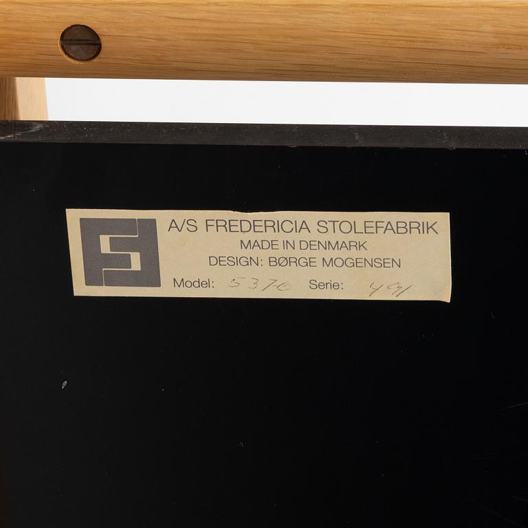 Børge Mogensen, a model 5370 tea trolley for Fredericia Stolefabrik, Denmark.