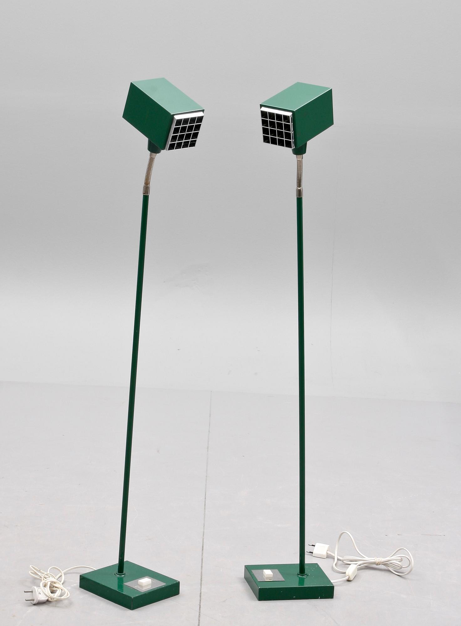 GOLVLAMPOR, ett par, "Elidus kuben", Hans Agne Jakobsson, 1900-talets andra hälft.