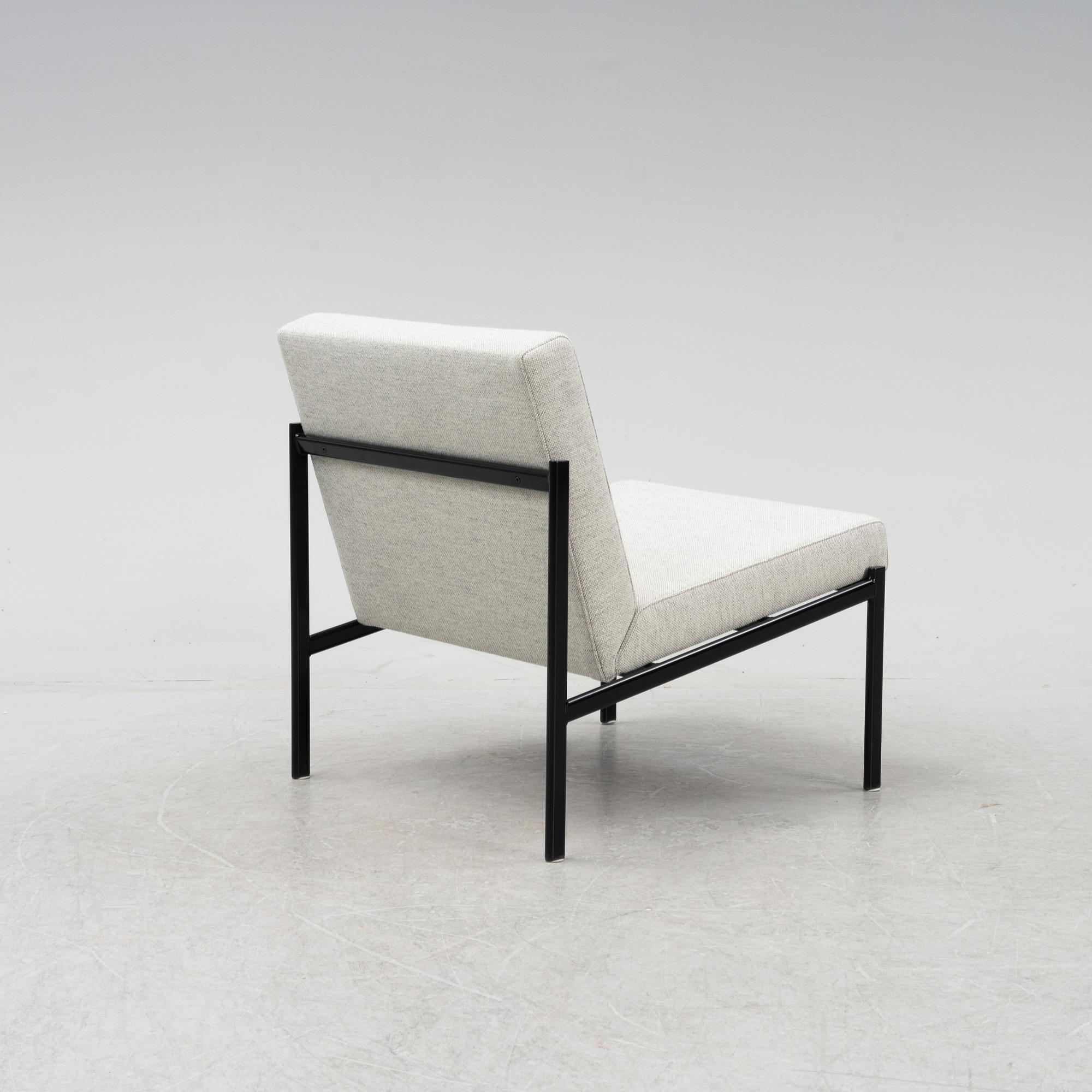 Ilmari Tapiovaara, a 'Kiki Lounge Chair', Artek, dated 2020.