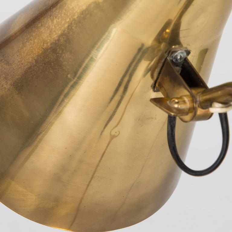 Paavo Tynell, golvlampa, modell 9628, Taito 1900-talets mitt.