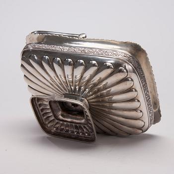 BRÖDKORG, silver, finska kontrollstämplar 1948. Vikt 854 g.