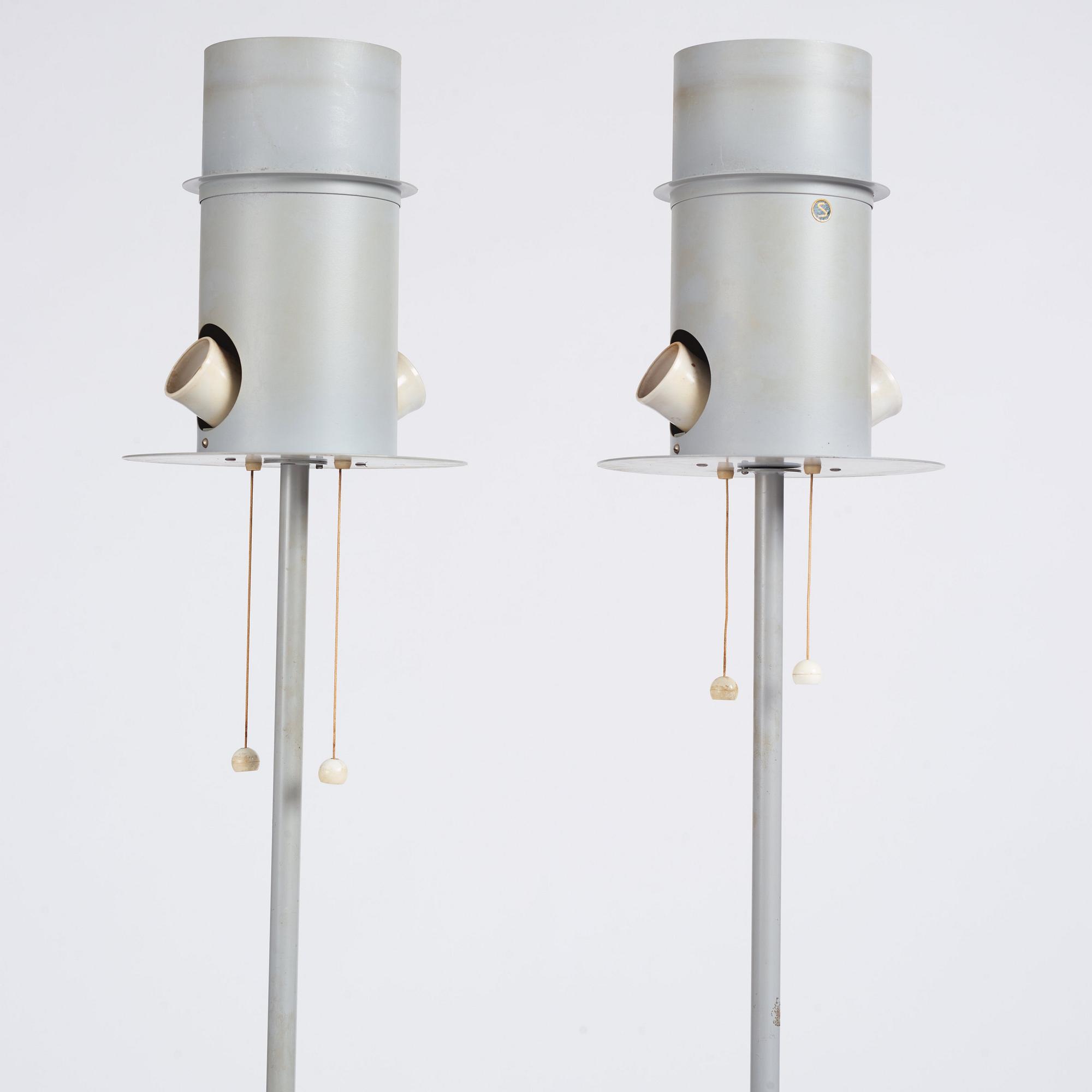 golvlampor 1 par, modell "15744", Arvid Böhlmarks Lampfabrik, 1950-tal.