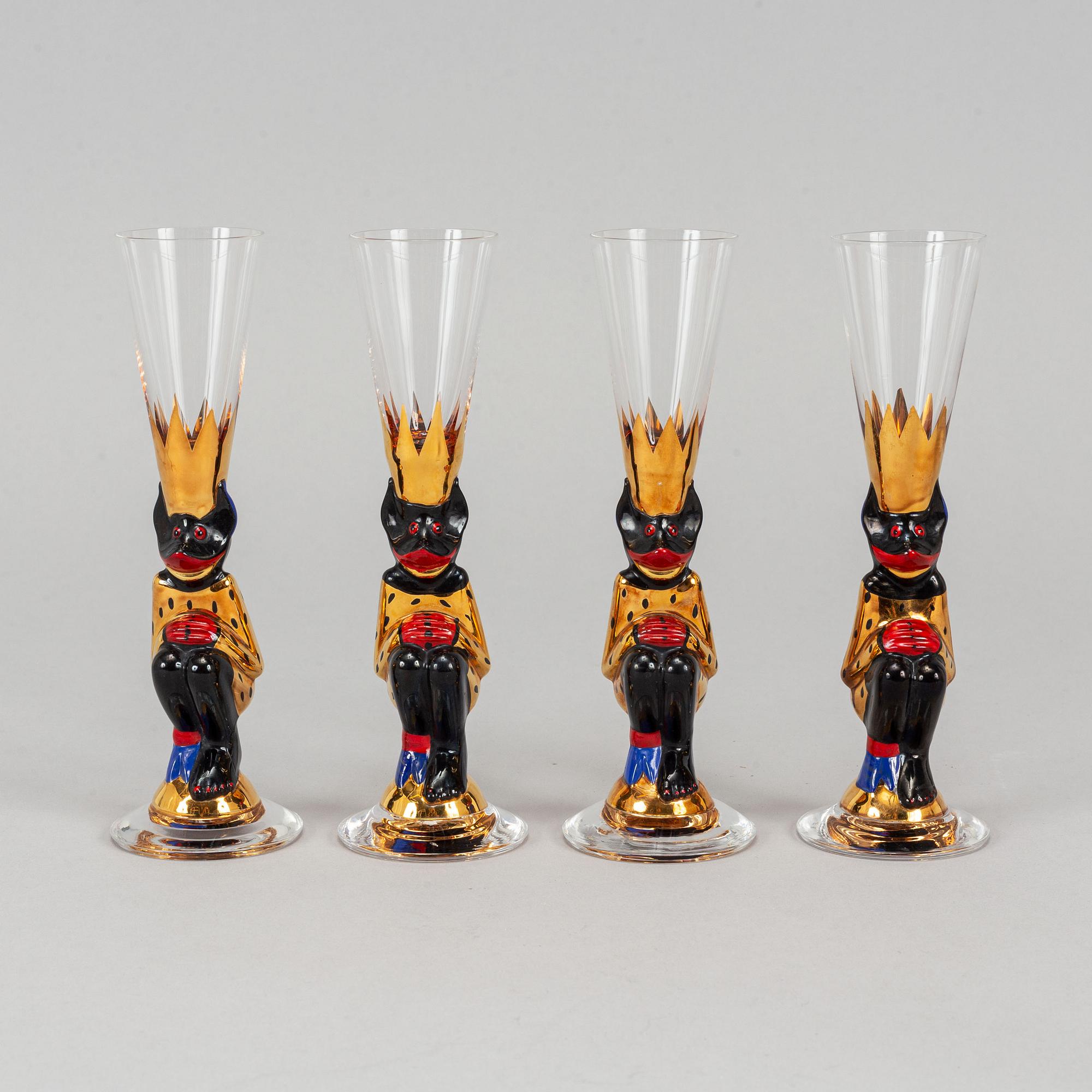 12 glasses from "Nobelservisen" by Gunnar Cyrén, Orrefors.