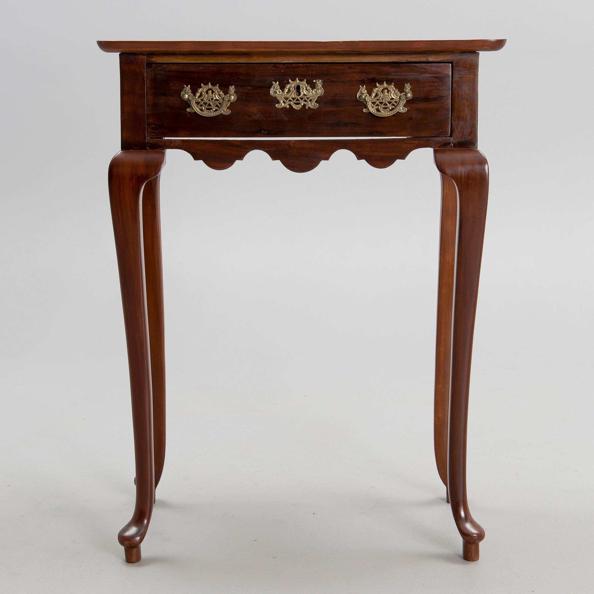 BORD, mahognyfaner, Queen Anne, England 1700-tal.