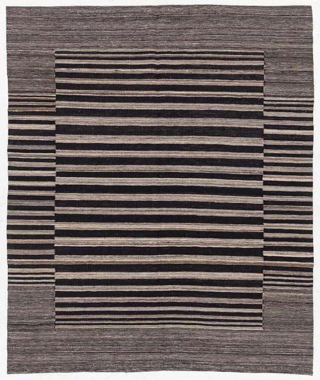 Rug, Kelim, 191 x 158 cm.