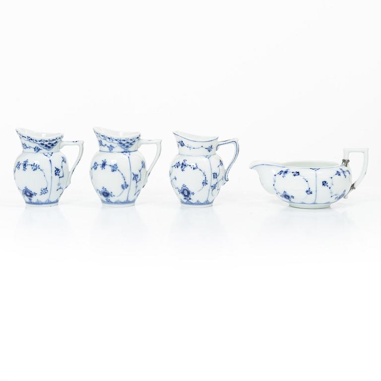 Royal Copenhagen, Lot of porcelain, 7 pieces, “Musselmalet”, coffee pot, chocolate pot, water jug, sauce boat, 3 cream jugs, 20th century.