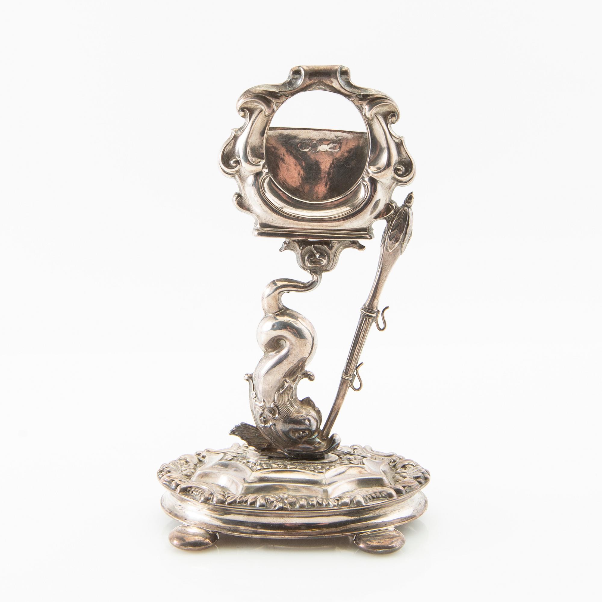 William Lyon pocket watch stand silver Gothenburg 1850 neo-Rococo.