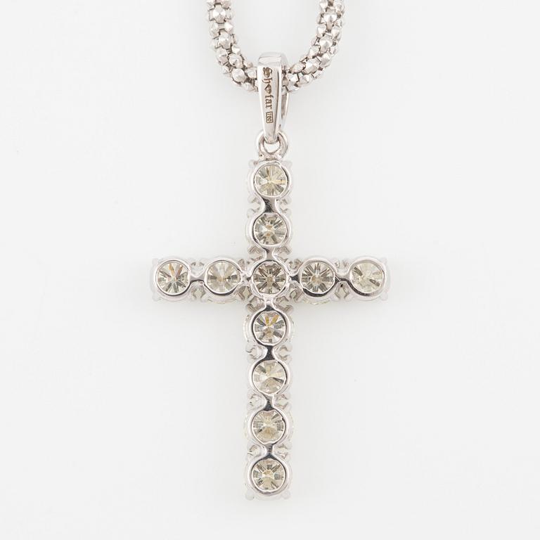 Pendant, cross, 18K white gold with brilliant-cut diamonds, with chain.