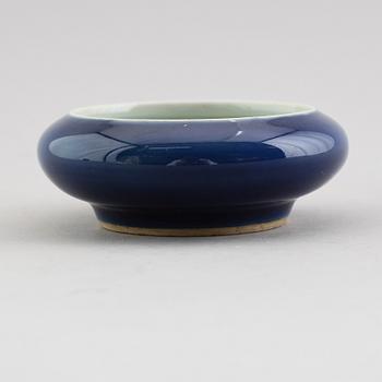 PENSELBAD, porslin, Kina, 1800-/1900-tal.