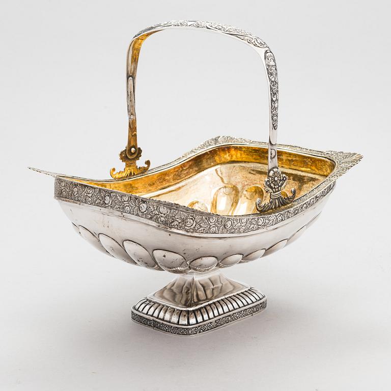 A parcel-gilt silver bread basket, maker's mark of Anton Christian Iwersen, Saint Petersburg 1830.