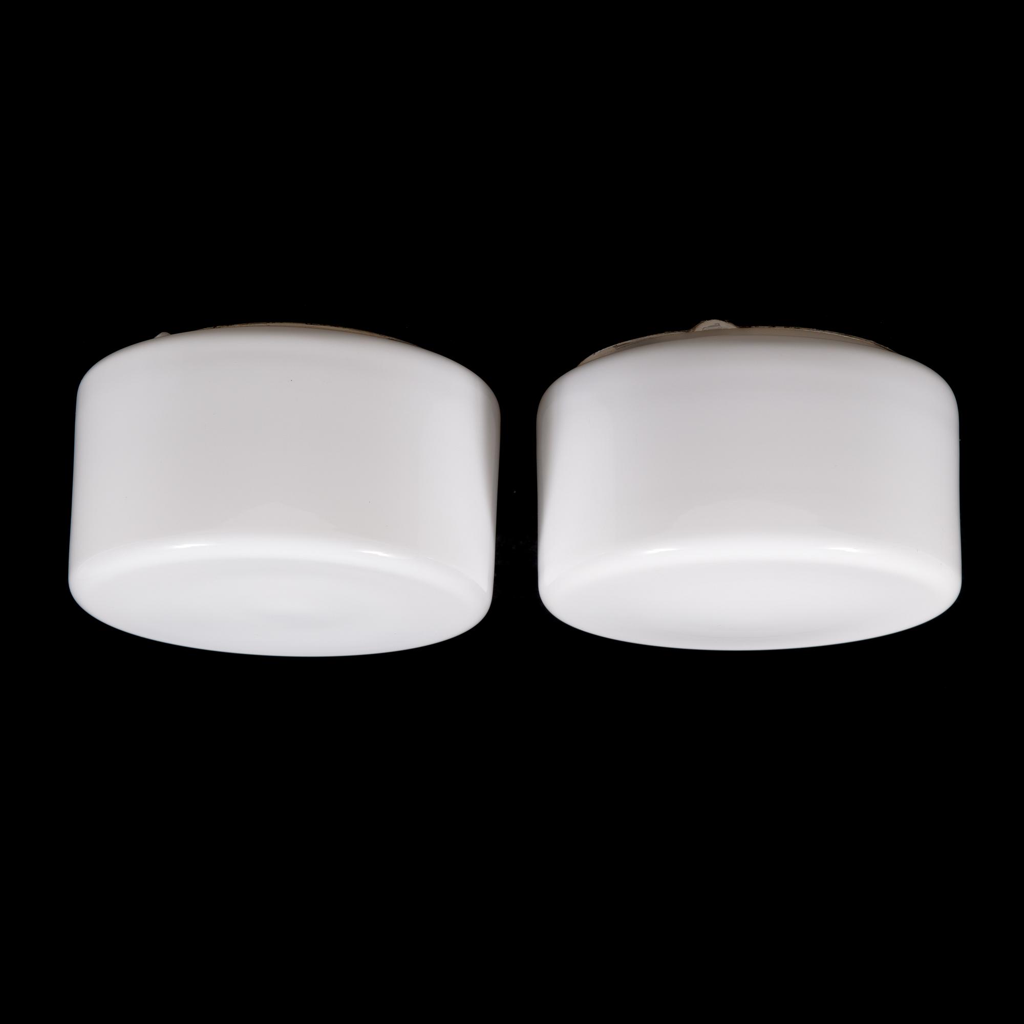 Paavo Tynell, a pair of mid-20th century 80114 (80112-25) for Idman.