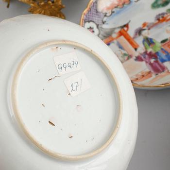 Three polychrome cups with barrels, three cups, one bowl with lid and one plate, Qing dynasty, 18/19th century.