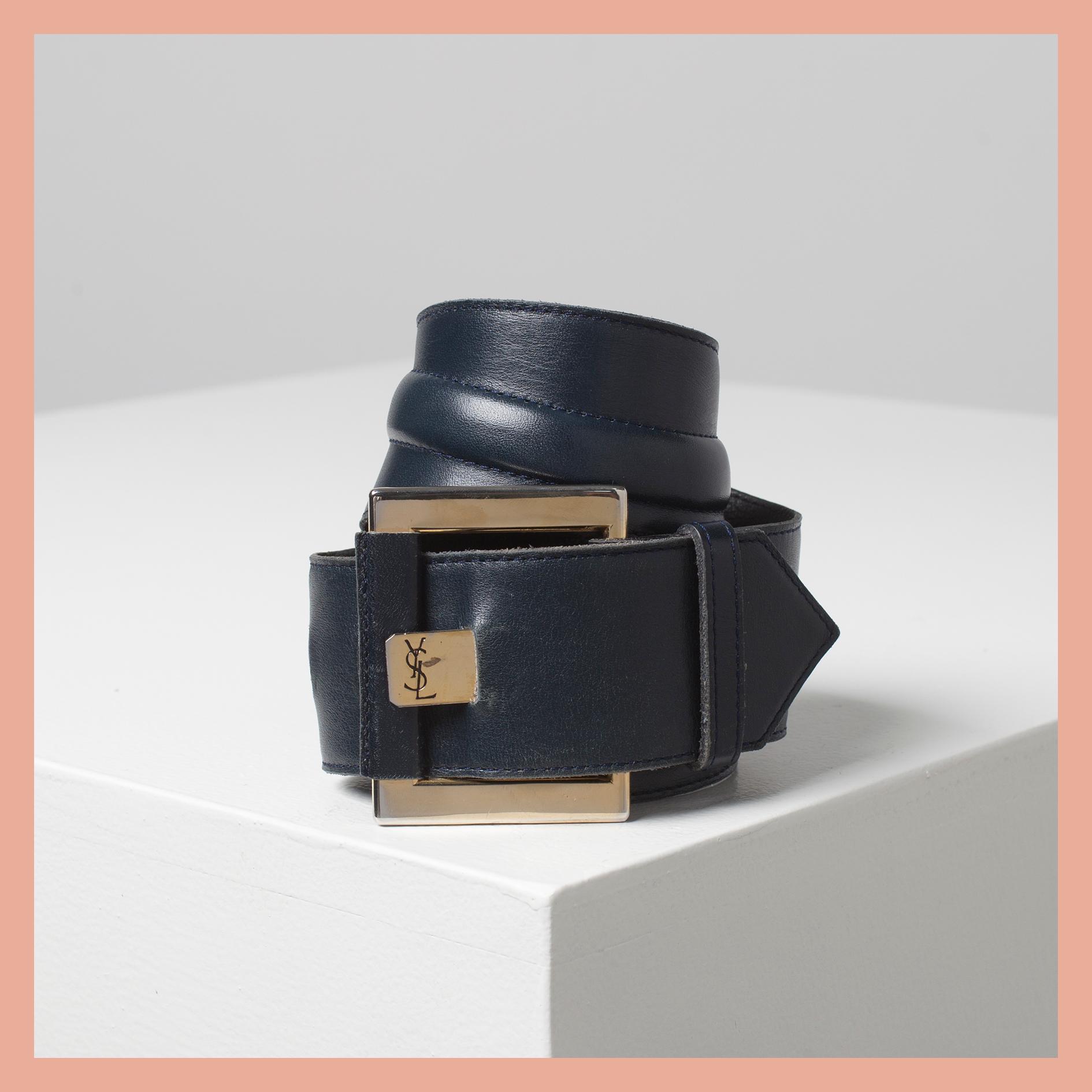 SKÄRP, Yves Saint Laurent, storlek 75.