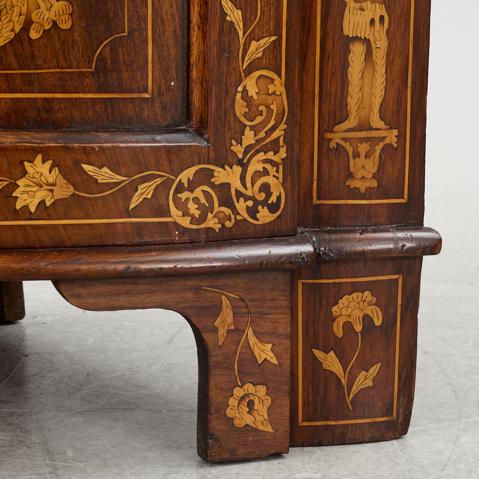 Hörnskåp, Holland 1800-tal.