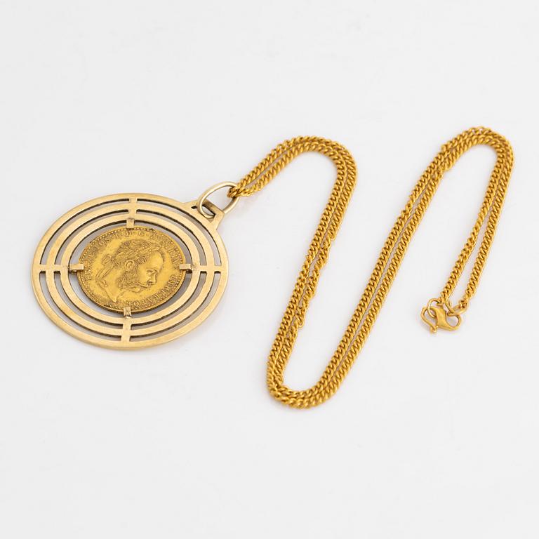 Gold coin pendant, setting 14K gold, with 18K gold chain.