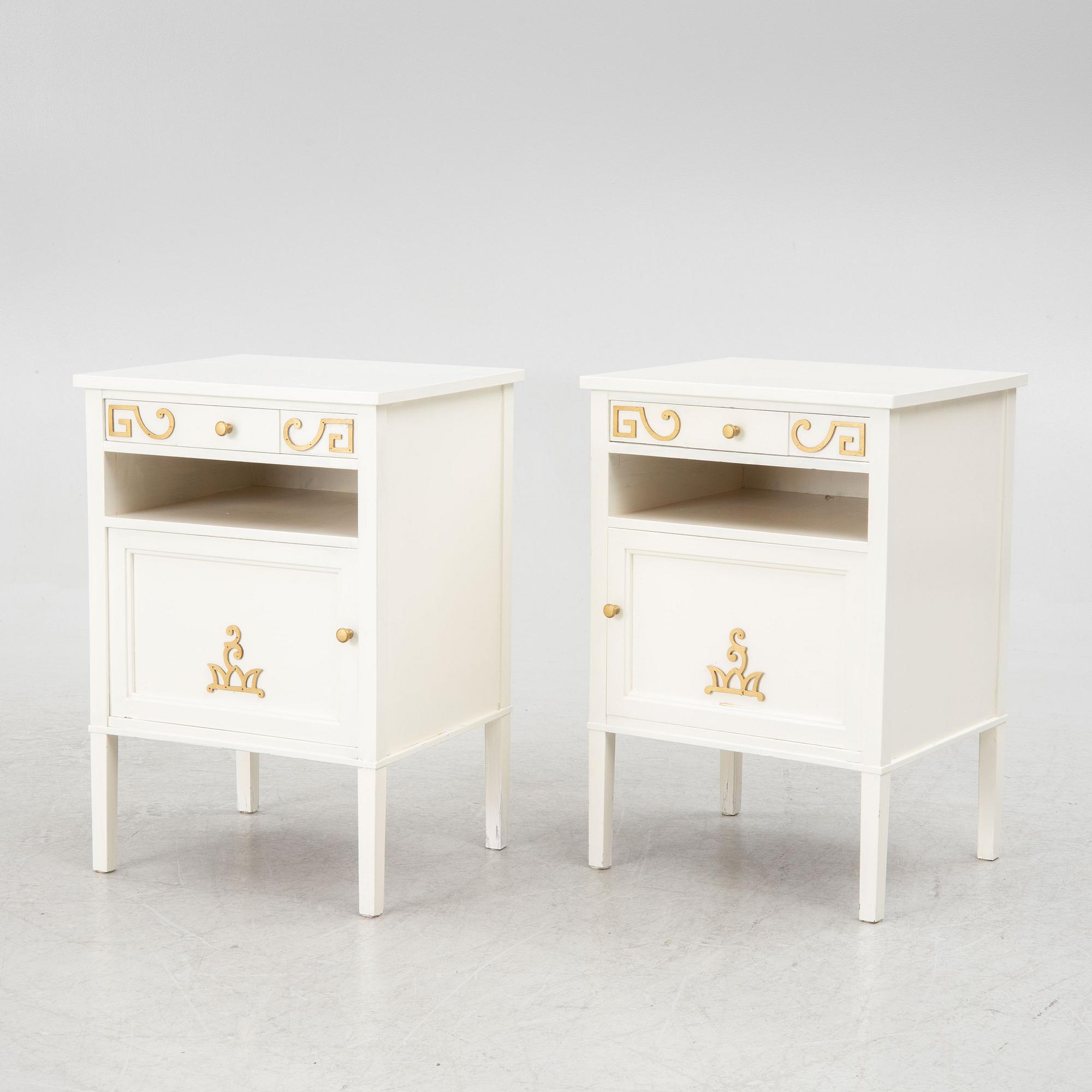 A pair of bedside tables, 1930's/40's.
