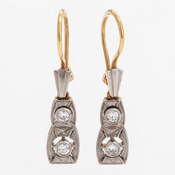 A necklace, ring and earrings, 14K gold and diamonds ca. 0.92 ct in total. Westerback, Helsinki 1964-1973.